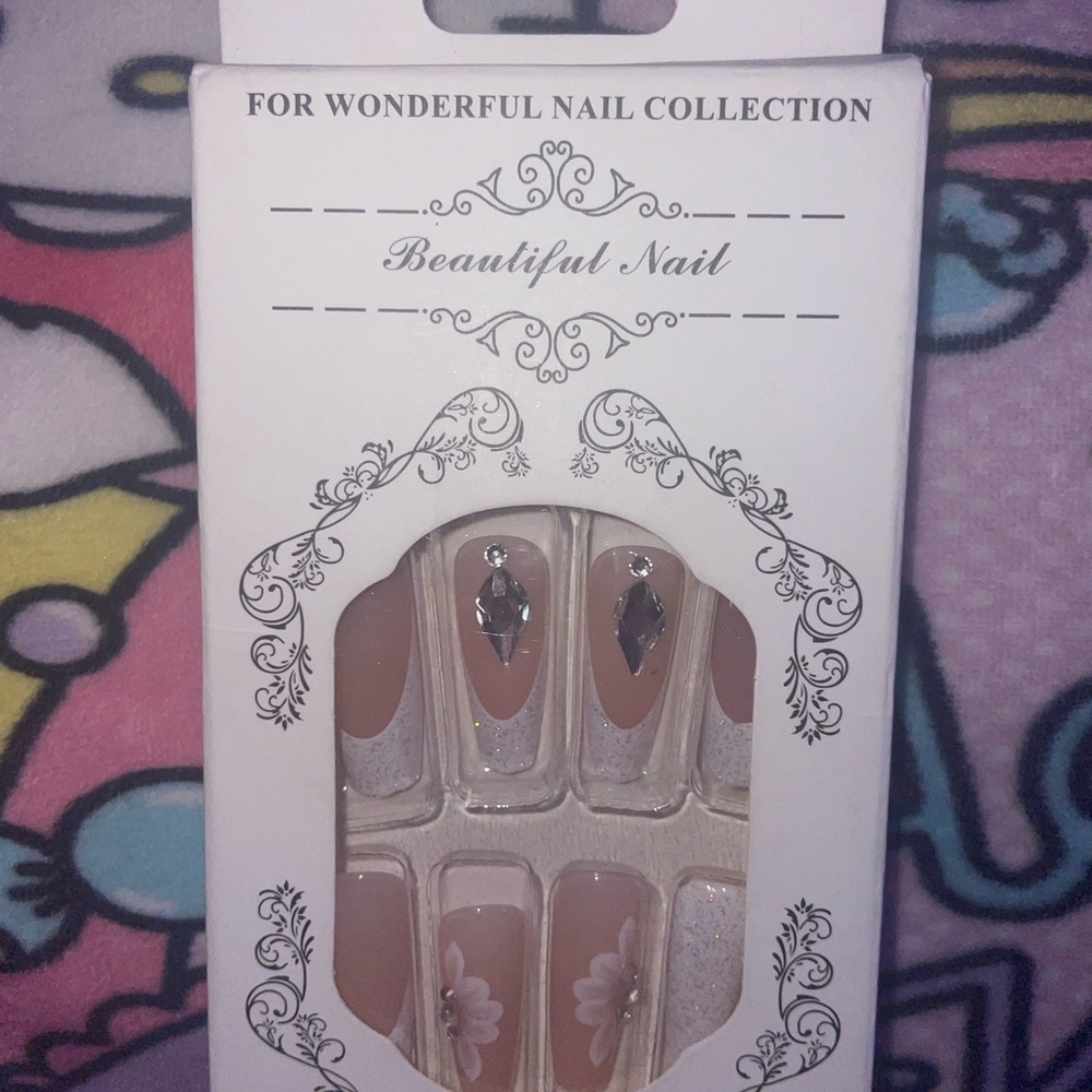Glitter French-tip Press-on Nails 24pcs